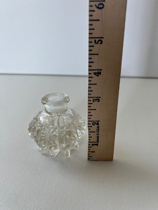 Antique glass perfume bottle|72027