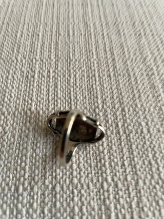 Vintage black Onyx and silver ring size 7