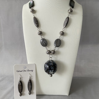 Necklace & Earrings set , abalone ball pendant w/ silver tone beads RSV