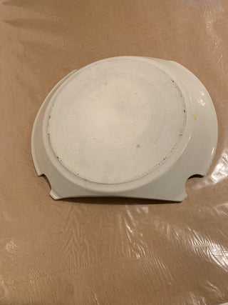 Studio pottery plate w/chopstick rest|150162
