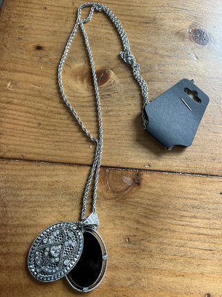 Lia Sophia Silver Chain MTS