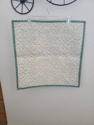 Star Block Pattern, Hand-made Quilted Wall Hanging, 20"x20" RCD
