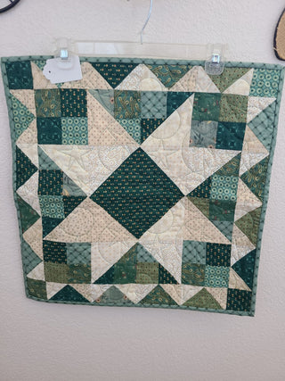 Star Block Pattern, Hand-made Quilted Wall Hanging, 20"x20" RCD