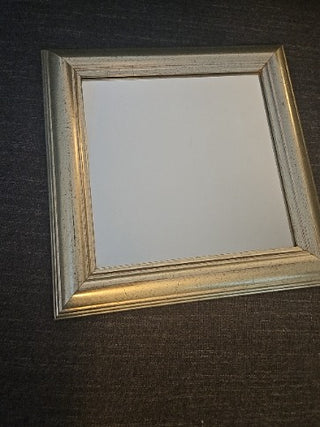 RM826-Square Silver Frame