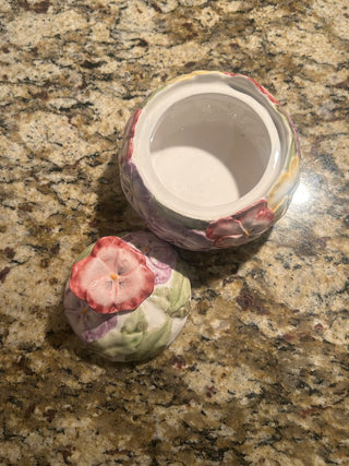 Pansy Trinket Pot with Lid    MTS