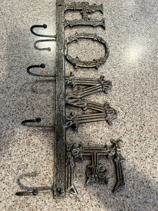 Metal hook rack “HOME”