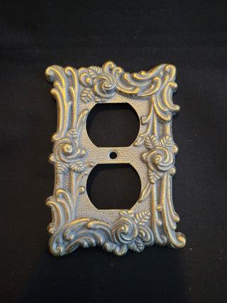Vtg AmerTac 60T Floral Double Outlet Wall Plate Each RCD