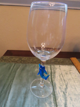 Large Goblet/wine glass w/fish MTB|73871
