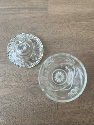 Vintage crystal sugar bowl with lid|55507