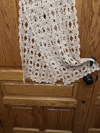 Vintage Tan Crochet Table Runner as is -RCD|122377