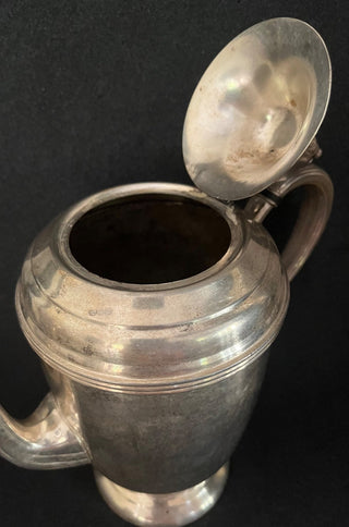 VINTAGE SILVER PLATED COFFE POT WITH LOVELY PATINA 11" T (KJS) RCD