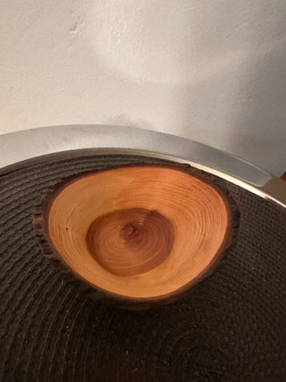 Hand Turned Bowl Juniper MTS