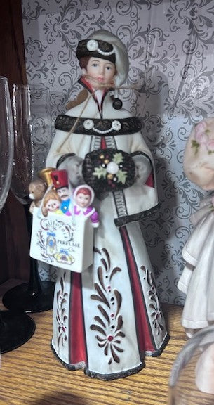 AVON 1999 MRS ALBEE PRESIDENT'S CLUB AWARD|84044