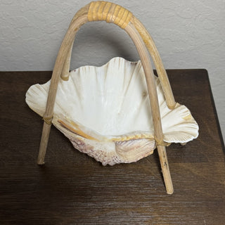 Vintage Seashell Basket/Caddy MTS|103825