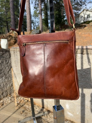 12F The Leather Store Cognac Crossbody Purse MTS