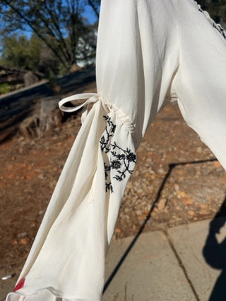 PIANO 100% Silk embroidered long-sleeve peasant blouse size XL