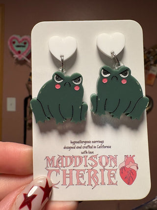 Small Grumpy Frog Earrings White Heart Post MTS|128769