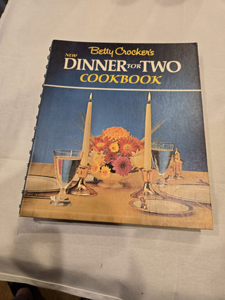 Vintage Betty Crocker New Dinner for two RSV|83438