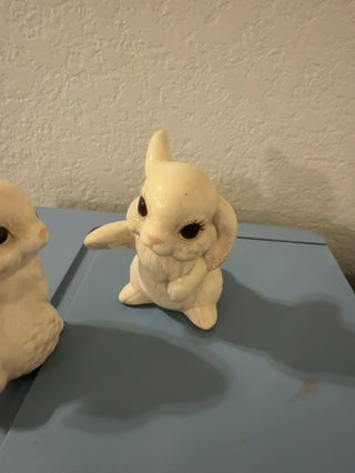 Vintage ceramic bunny set