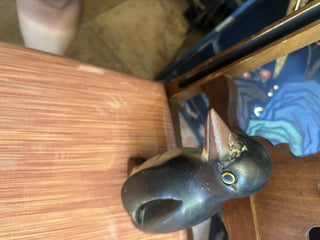 Vintage Hand Carved Penguine Figurine #47 VV|96913