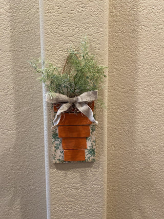 Handcrafted rustic carrot wall art RCD