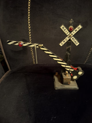Vintage Marx O Guage Train Railroad Crossing Arm and Signal Model VV MTS