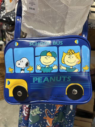 12F VTG School Bus Peanuts Bag MTS|73601
