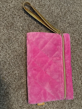 Ipsy pink fuzzy bag with gold zipper and handle