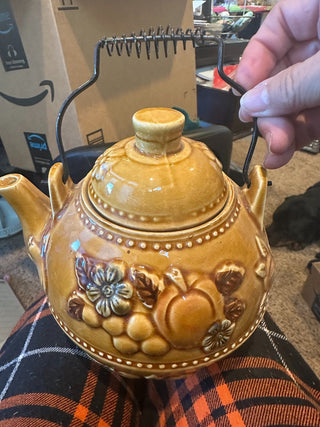 Vtg. *1970's) Japanese Pottery Teapot w/brown relief fruit motic 6.5"