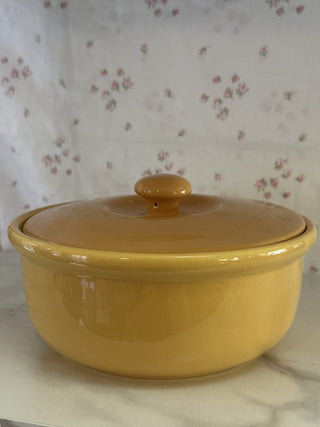 Bauer Pottery Yellow Casserole Dish w Lid - RSV|107692