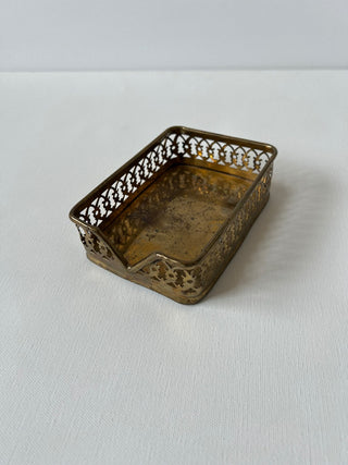 Small brass tray|52034