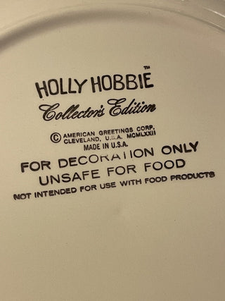10.5" Holly Hobbie Decor Plate, Happy Memories--SP MTS