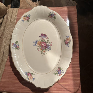#62 VV Vintage Sycracuse Santa Rosa Oval Vegetable Serving platter MTS