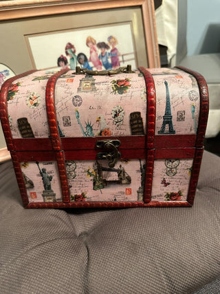 Chest Rose 8.5"medium MTS