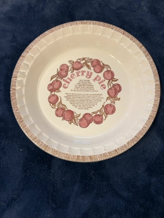 vintage Royal China "Country Harvest" pie plate Cherry