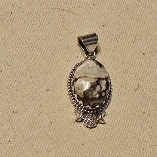 .925 wild horse pendant|90768