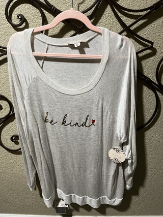 New with Tags, Women's Size 3X Soft, Grey Sweatshirt "Be Kind" RCD|119421