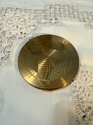 Vintage Compact Round Etched RSV