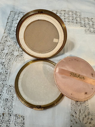 Vintage Compact Round Etched RSV