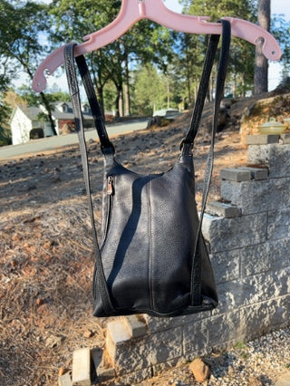 12F Le Donne Black Leather Backpack MTS