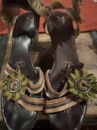 Spring Step Women's Brown and Yellow Sandals 62 VV MTS|96094