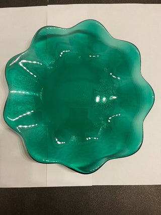 Emerald green scalloped edge plate 8.25 in|109758