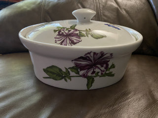 Cordon Bleu flower casserole dish