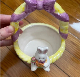 Vintage 1998 Ceramic Bunny  Basket Easter Decor #62 VV MTS|67234
