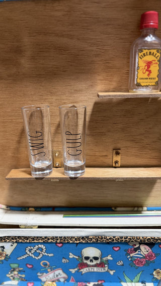 White Starfrost Vintage Suitcase Bar RCD|122885