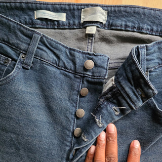 Universal Thread | Mid Rise 80's Slim Jean (17)