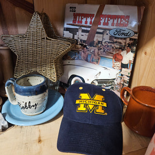 50% OFF - Studio Pottery - Bobby mug