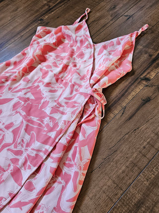 Women's - Nine West - Pink Floral Wrap Dress (XL)