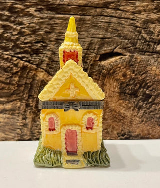 Vintage Church trinket box Religious storage box #62 VV MTS
