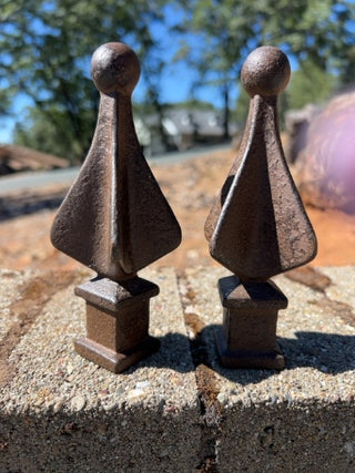 Set of 2 Vintage Cast Iron Finial Fence Topper 4-Sided 5.5”